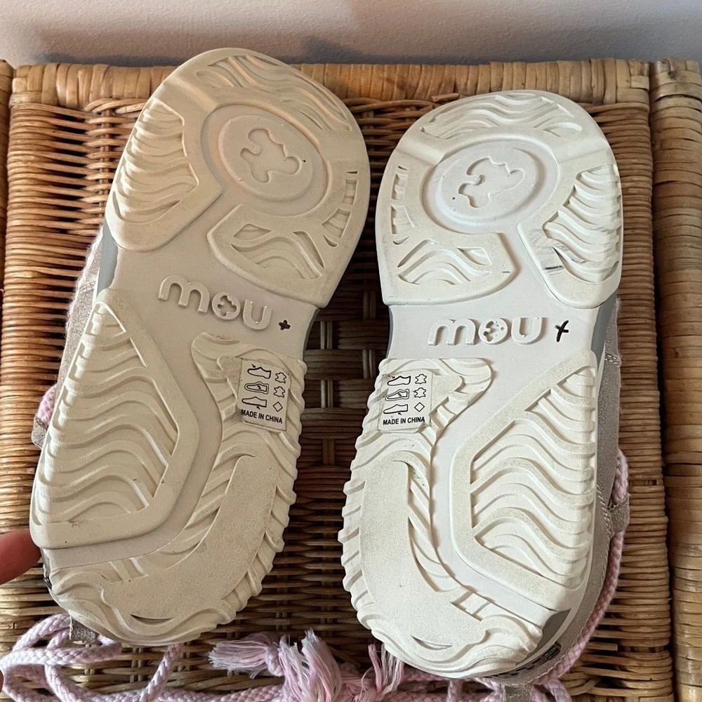 MOU Trainer Scoubidou Lace Size EU 38 or 7 US NWT